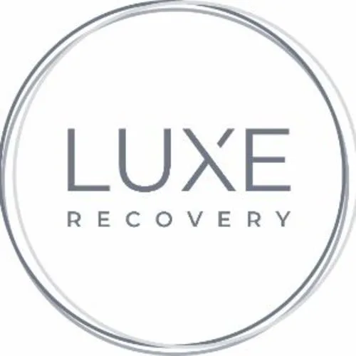 Luxe Recovery logo